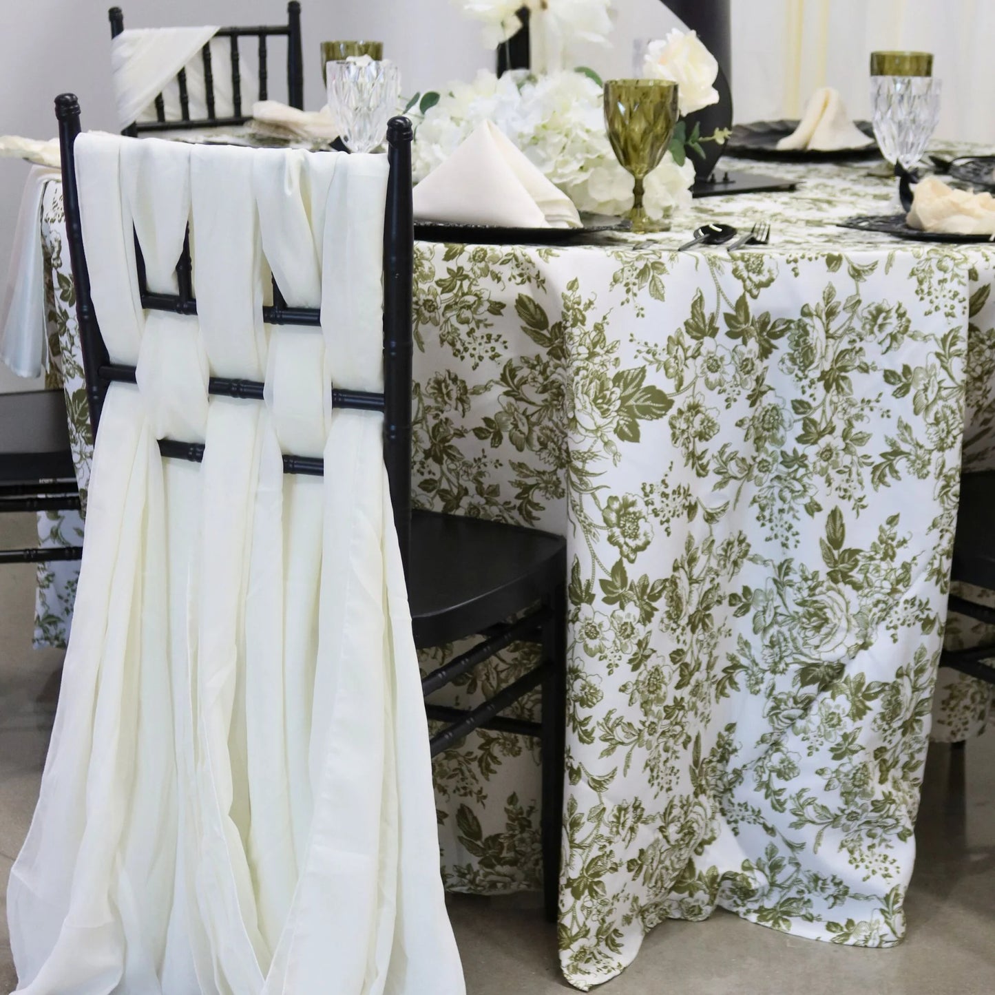 French Toile 120" Round Tablecloth - Olive Green