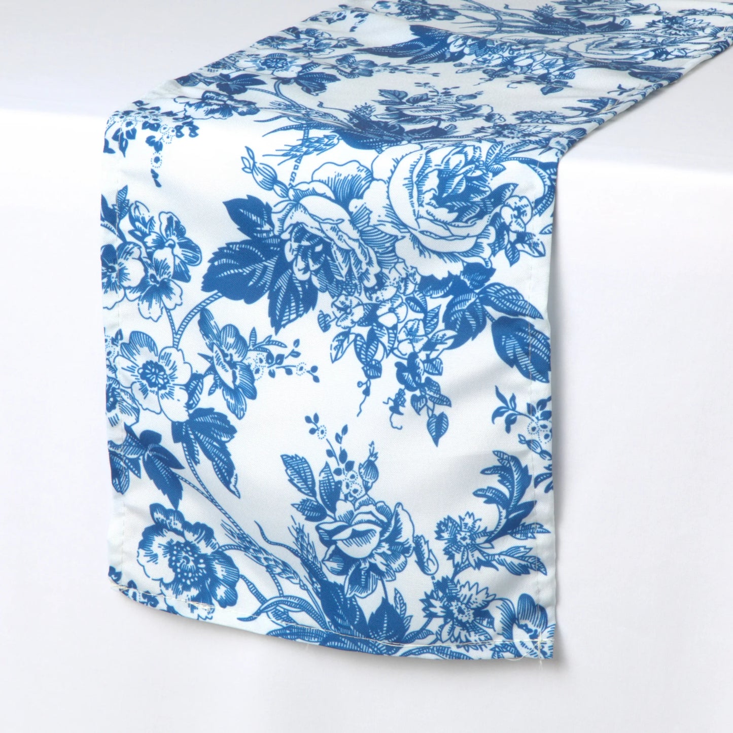 French Pastoral Print Table Runner