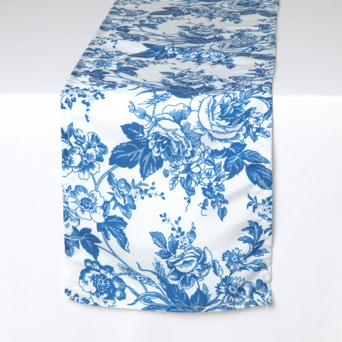 French Pastoral Print Table Runner